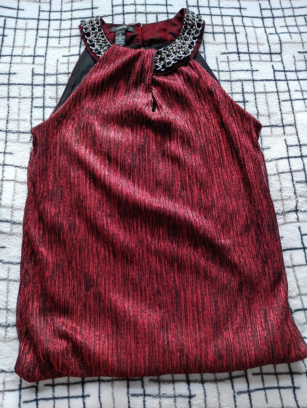 Alfani Size Medium Metallic Red Halter Top with Chain Detail HAS 1 FLAW